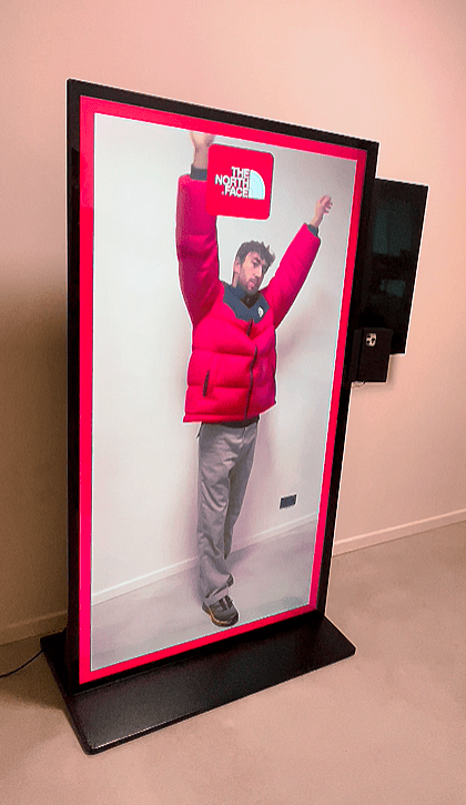 ar mirror the north face